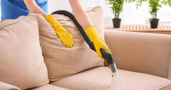 Vệ sinh Sofa văn phòng chuyên nghiệp